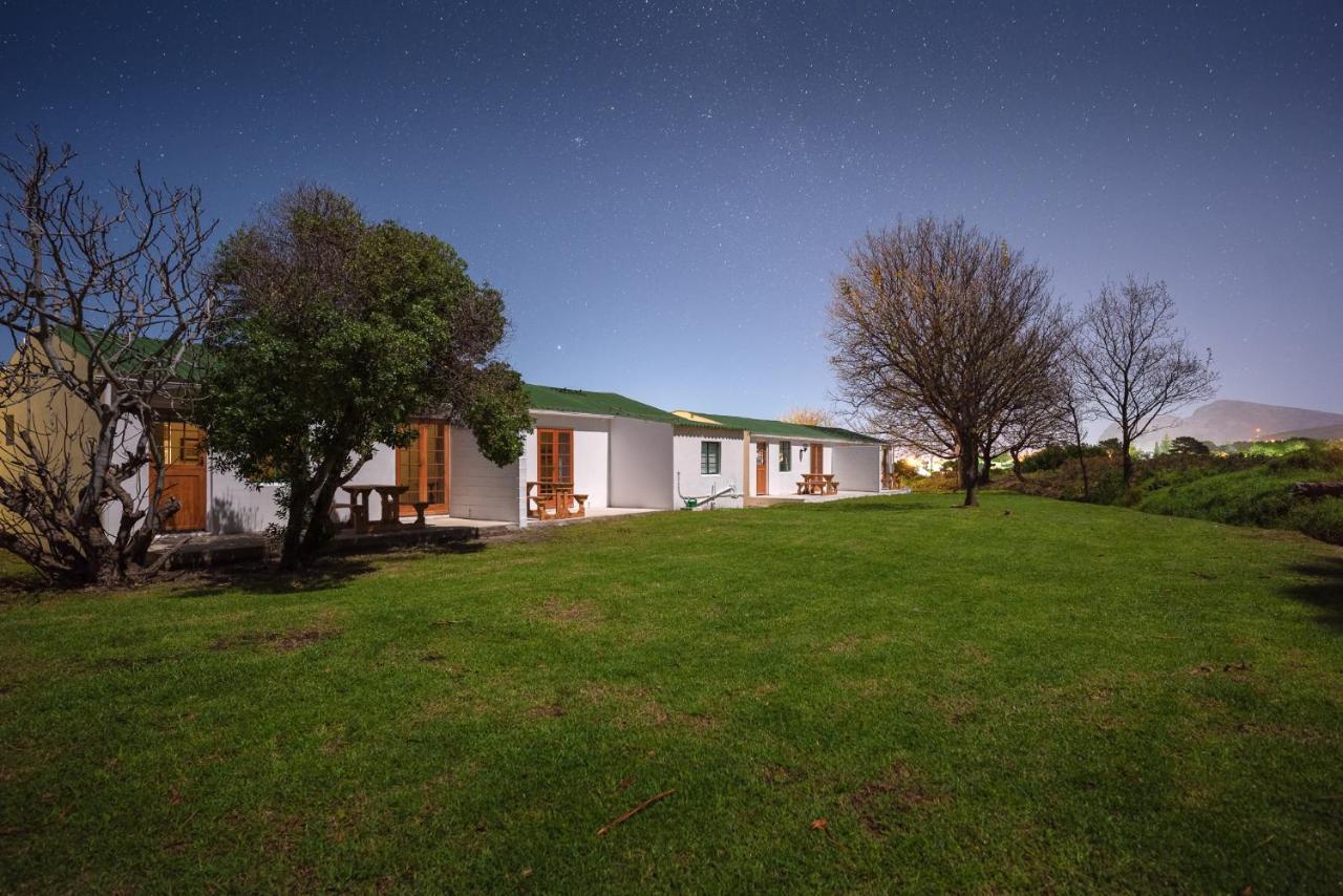 Honeyrock Cottages 클라인몬드 외부 사진