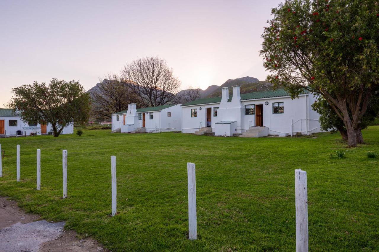 Honeyrock Cottages 클라인몬드 외부 사진